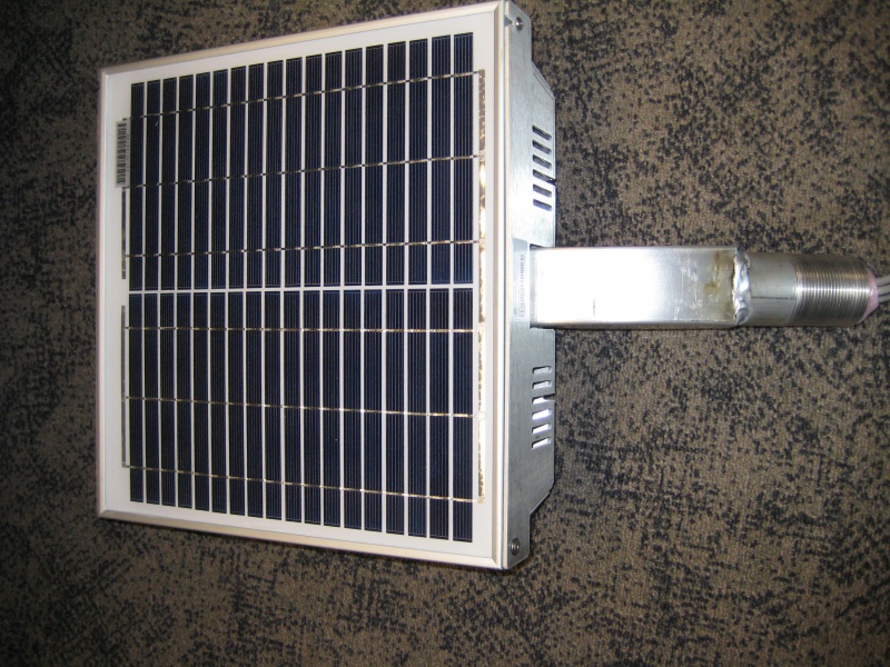 File:TRF PQL PS PHOT Caramanah RRFB SolarEngine Front.JPG