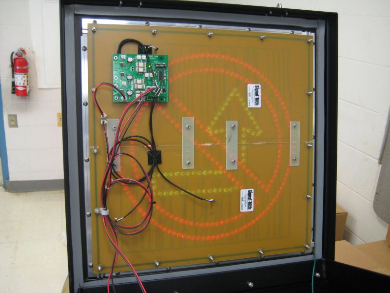 File:TRF PQL PS PHOT SignalTech BlankoutSign InsideBack.JPG