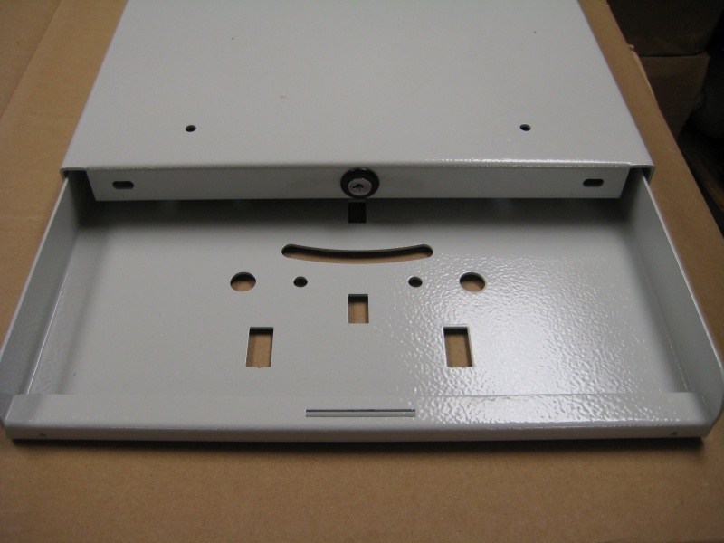 File:TRF PQL PS PHOT Tapco DriverFeedbackSign LockingPlate.JPG