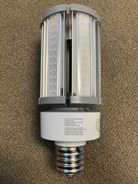 File:TRF PQL SL PHOT Philips LEDLamps Side.JPG
